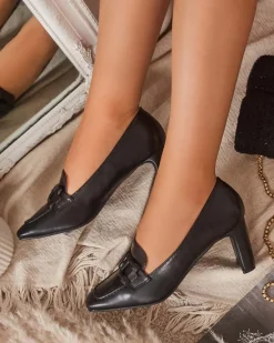 Online Czółenka damskie w kolorze czarnym Mokwell Klasyczne