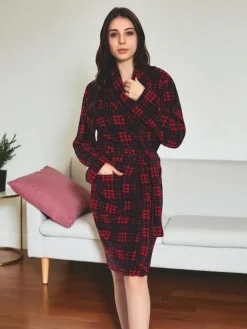 Clearance Czerwono-granatowy damski szlafrok w kratę Szlafroki