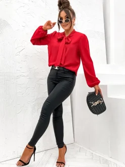 Sale Damska bluzka z kokardą Bluzki / Koszule / Koszulki