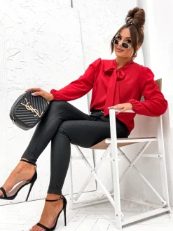 Sale Damska bluzka z kokardą Bluzki / Koszule / Koszulki