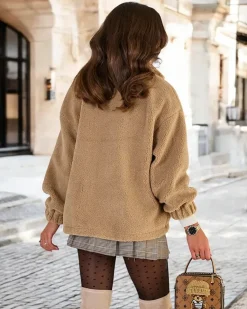 Damska kurtka a'la kożuszek Kurtki / Marynarki / Płaszcze