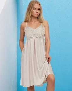 Hot Damska sukienka midi Sukienki Długie