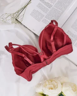 Damski biustonosz z ozdobnymi paseczkami Codzienne