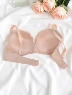 Damski biustonosz push- up z koronką Sensuelle Lift Codzienne