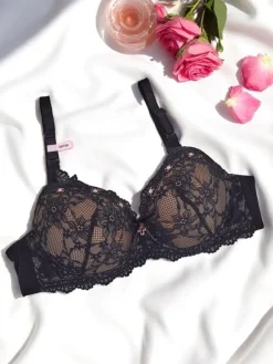 Hot Damski usztywniany biustonosz z koronką Delicate Grace Codzienne