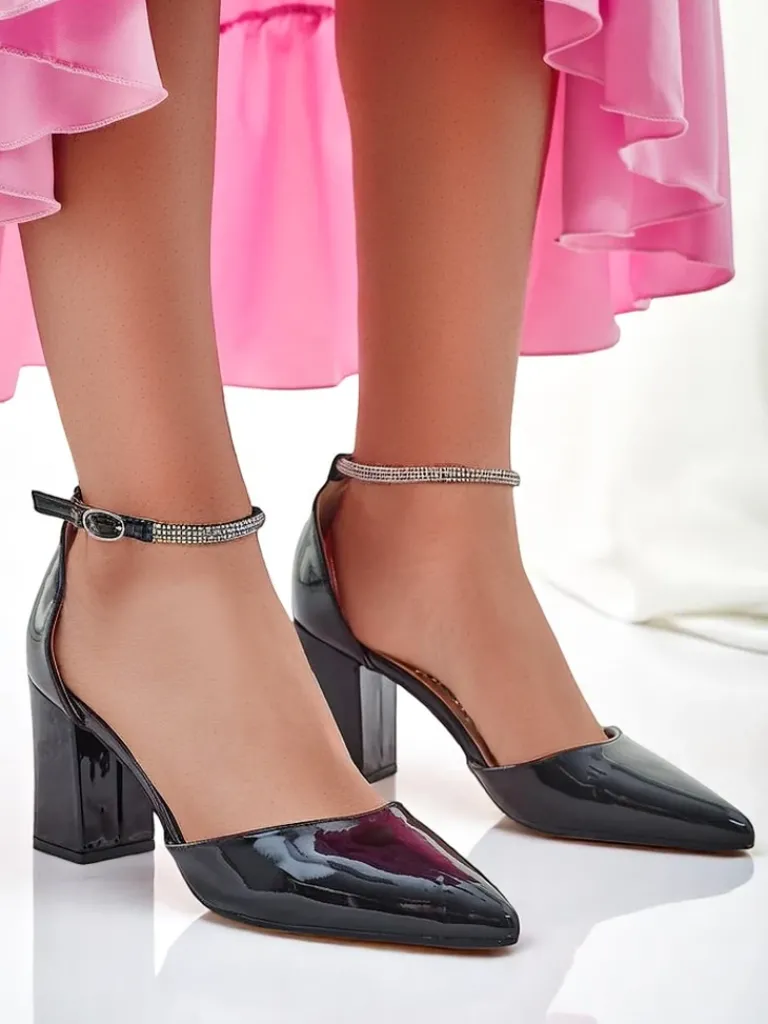 Hot Damskie czółenka lakierowane z paseczkiem z cyrkonii Furoni Klasyczne