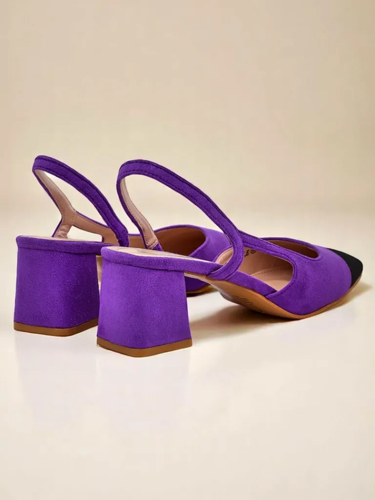 New Damskie czółenka na niskim obcasie z ozdobnym noskiem Eleganzo Klasyczne