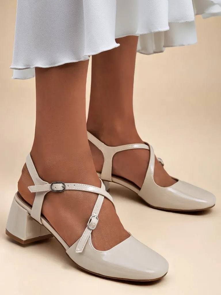 Sale Damskie czółenka na niskim obcasie z ozdobnymi paseczkami Lollita Klasyczne