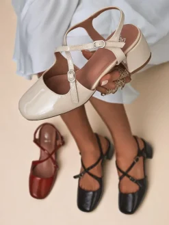 Sale Damskie czółenka na niskim obcasie z ozdobnymi paseczkami Lollita Klasyczne