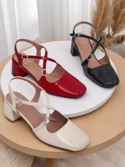 Sale Damskie czółenka na niskim obcasie z ozdobnymi paseczkami Lollita Klasyczne