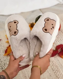 Clearance Damskie futrzane kapcie z misiem w kolorze jasnoszarym Fetemes Kapcie