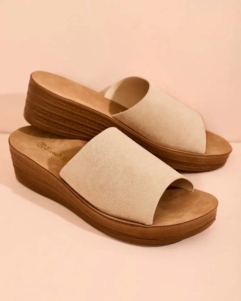 Best Damskie klapki na niskim koturnie Saffil Klapki Na Obcasie