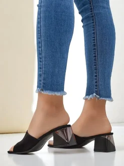 Discount Damskie klapki na ozdobnym obcasie Vollatie Klapki Na Obcasie