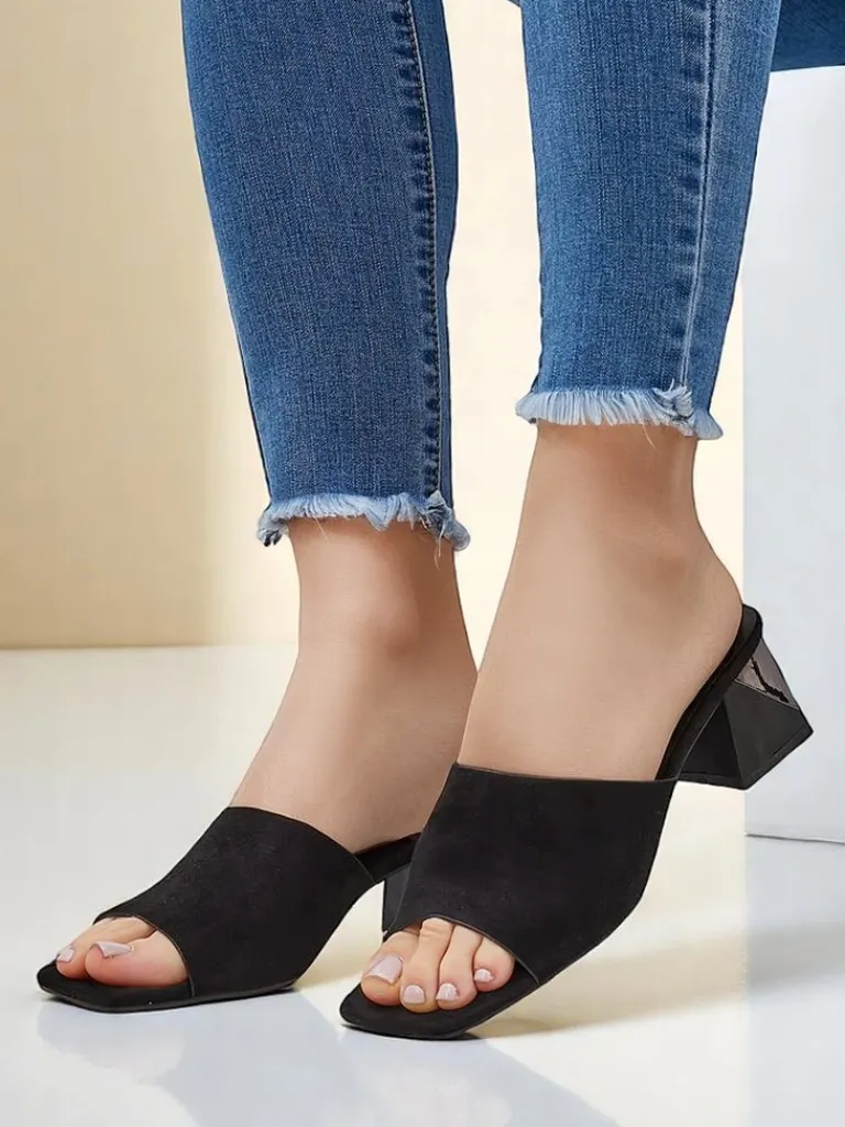 Discount Damskie klapki na ozdobnym obcasie Vollatie Klapki Na Obcasie