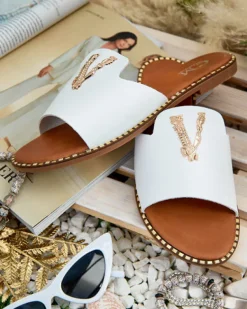 Outlet Damskie klapki z eko skóry Cemenna Klapki Płaskie