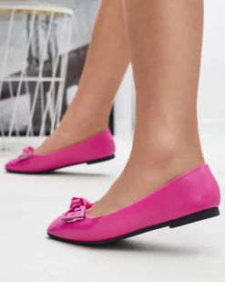 Outlet Damskie różowe baleriny z ozdobą na nosku Caxien Baleriny Klasyczne