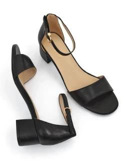 Outlet Damskie sandały na niskim obcasie SoftHeels Sandały Na Słupku