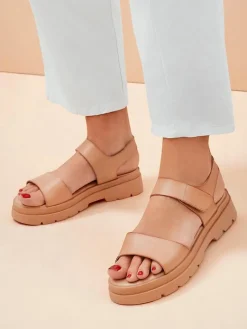 Best Damskie sandały na grubszej podeszwie Otvanna Sandały Płaskie