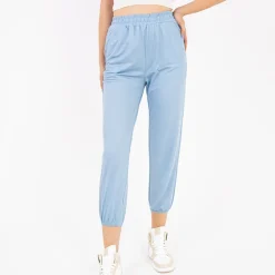 Sale Damskie spodnie materiałowe w kolorze jasnoniebieskim Spodnie Materiałowe