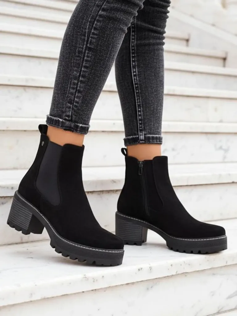 Sale Eko-zamszowe damskie botki na słupku Segori Botki Z Delikatnym Ociepleniem|Botki Na Słupku