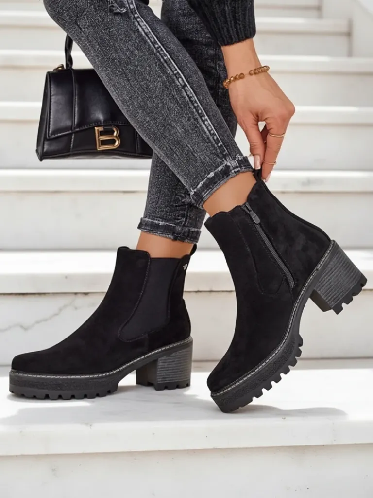 Sale Eko-zamszowe damskie botki na słupku Segori Botki Z Delikatnym Ociepleniem|Botki Na Słupku