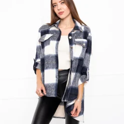 Outlet Granatowa koszula damska w kratę Bluzki / Koszule / Koszulki