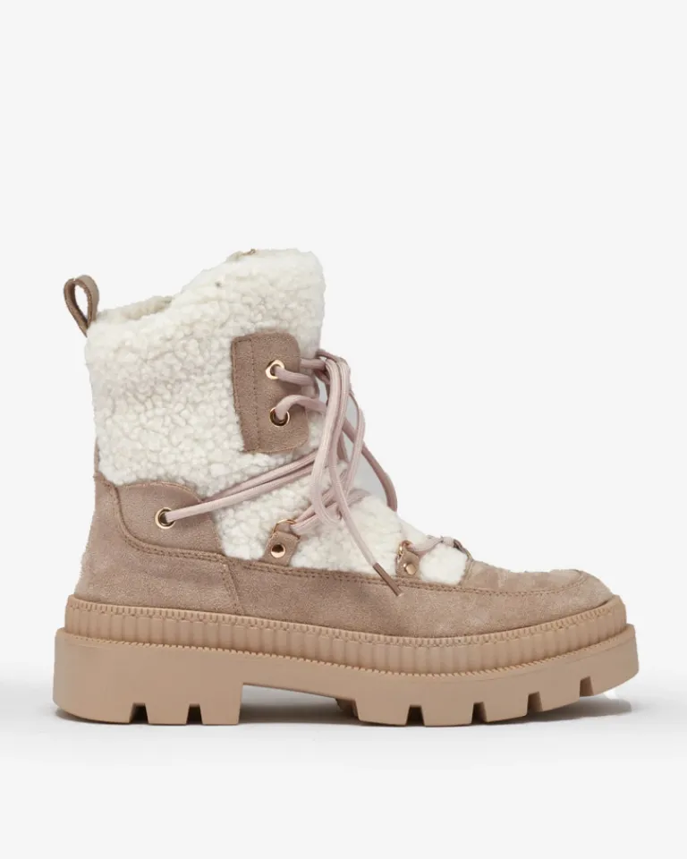 Online Jasnobrązowe botki damskie typu trapery z kożuszkiem Getatsa Trapery|Botki Z Delikatnym Ociepleniem