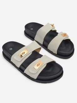 Sale Klapki damskie z ozdobnymi klamerkami Costes Klapki Płaskie