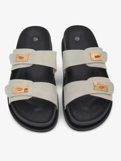 Sale Klapki damskie z ozdobnymi klamerkami Costes Klapki Płaskie