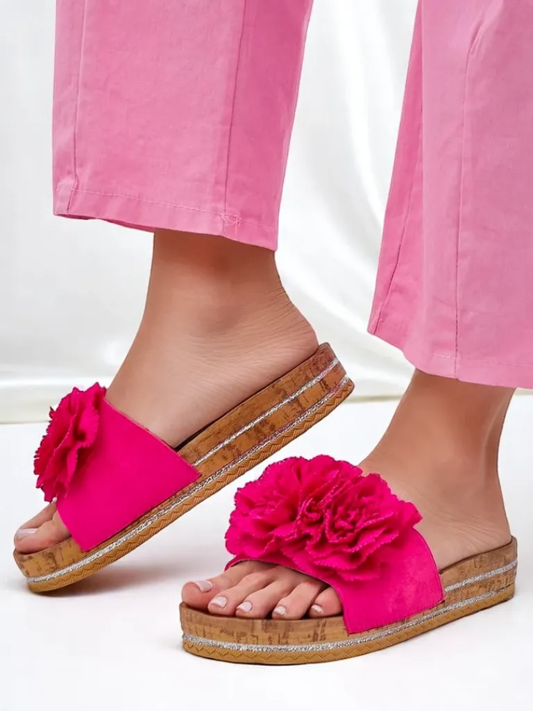 Sale Klapki damskie z kwiatuszkami Focce Klapki Płaskie