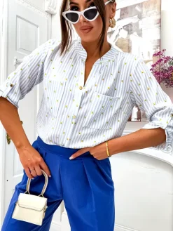 Online Koszula damska w paski i cytrynki z dekoltem w serek Bluzki / Koszule / Koszulki