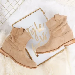 Best Kowbojki na koturnie w kolorze m Brunoki Botki Z Delikatnym Ociepleniem|Kowbojki