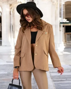 Discount Krótki płaszcz damski Kurtki / Marynarki / Płaszcze