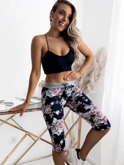 Discount Kwiatowe spodenki damskie 3/4 w kolorze granatowo- koralowym Spodenki 3/4|Krótkie Spodenki