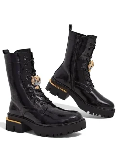 Lakierowane damskie botki typu workery Tesiolle Workery|Botki Sznurowane