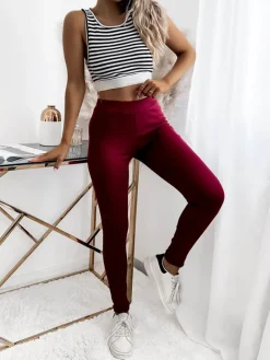 Clearance Legginsy damskie w kolorze m Legginsy / Tregginsy