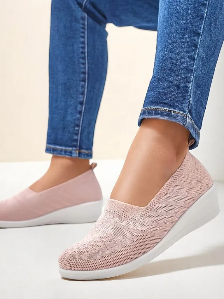 Clearance Mokasyny damskie na niskim koturnie Epoles Mokasyny Na Obcasie