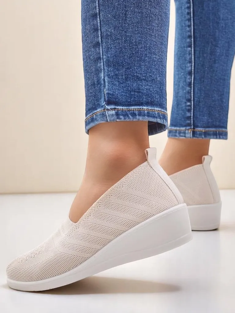 New Mokasyny damskie na niskim koturnie Epoles Mokasyny Na Obcasie