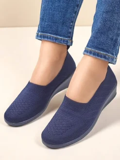 Outlet Mokasyny damskie na niskim koturnie Epoles Mokasyny Na Obcasie