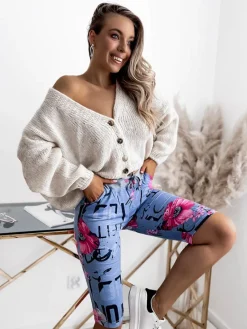 Clearance Niebiesko- różowe spodenki damskie 3/4 z printem Spodenki 3/4|Krótkie Spodenki