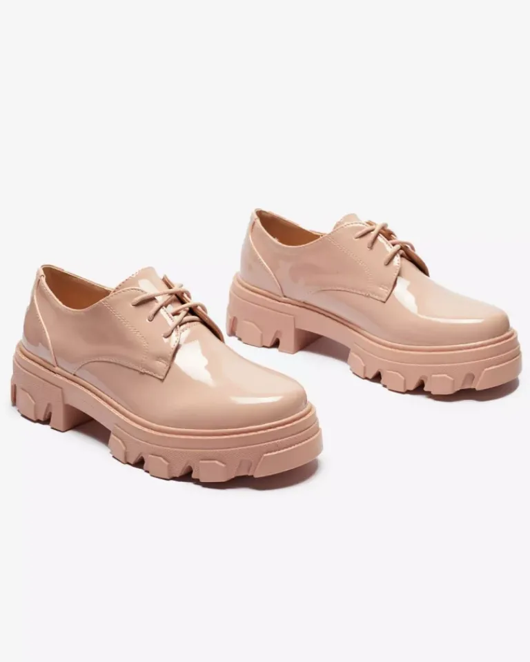 Różowe lakierowane półbuty damskie Delgor Półbuty