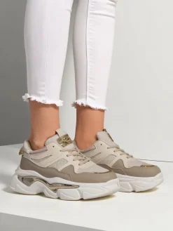 Sneakersy damskie na grubszej podeszwie Lesalli Damskie Sneakersy