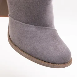 Sale Szare damskie botki z wycięciami Plinara Botki Bez Ocieplenia|Botki Na Słupku