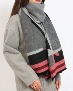 Sale Szaro- damski lekki szalik z printem Damskie Chusty / Apaszki / Szaliki