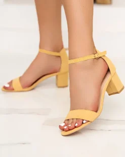 Clearance Żółte damskie sandały na słupku Nelino Buty Na Wielkie Wyjście|Sandały Na Słupku