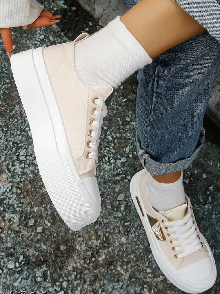 Sale Trampki damskie na platformie Gold World Trampki