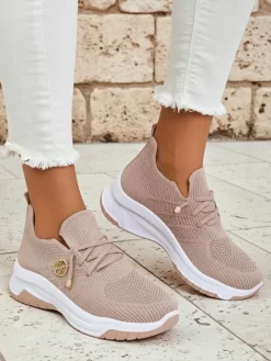 Sale Wsuwane damskie materiałowe buty sportowe Teletta Damskie Ugc|Sportowe