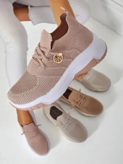 Sale Wsuwane damskie materiałowe buty sportowe Teletta Damskie Ugc|Sportowe